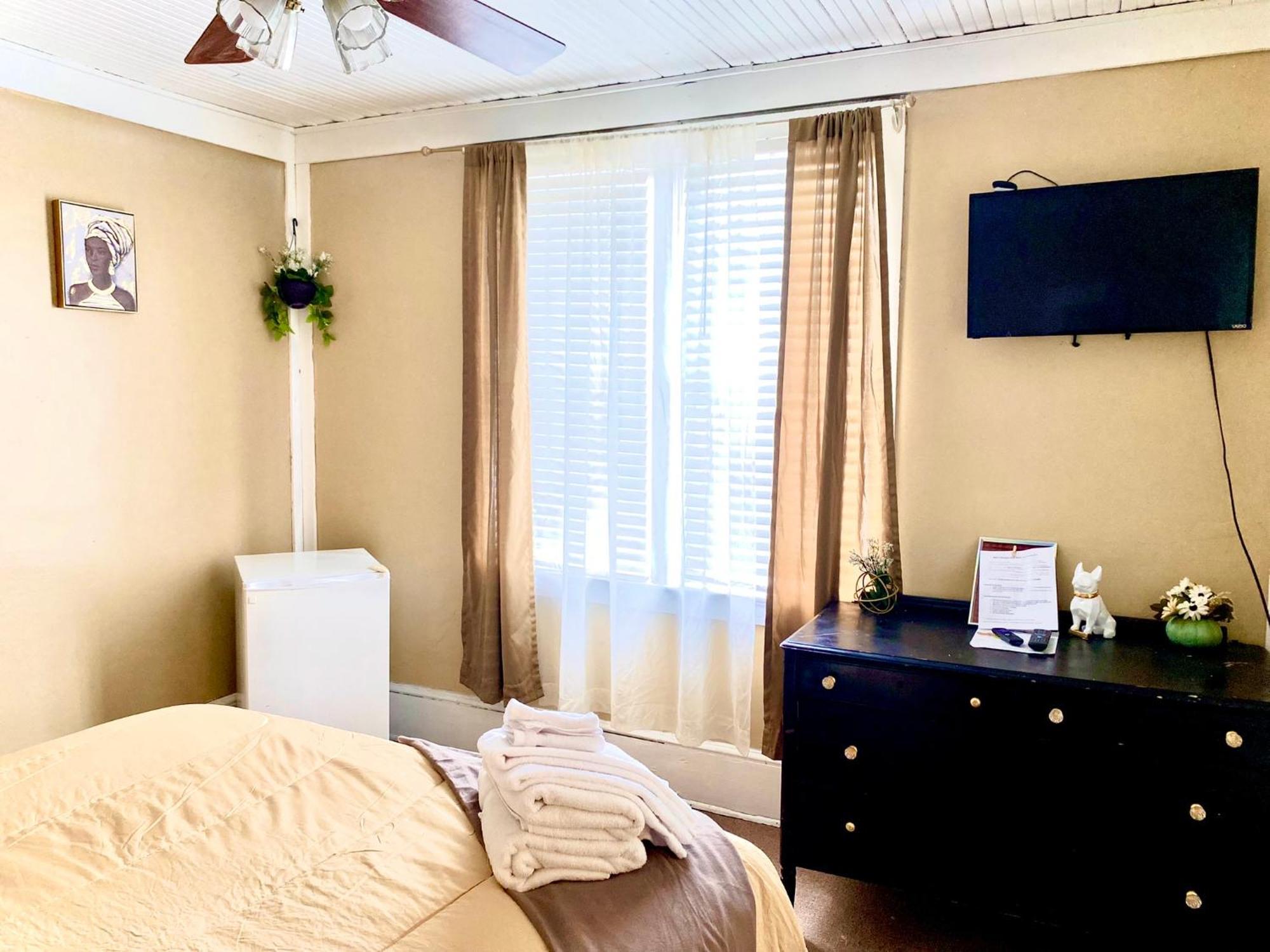 Bella'S Boutique Hotel Hemingway Esterno foto